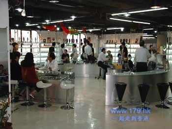 �W�P�Ӷ��貴��[ �S�����β��� Colour Con �j��Con �C��Contact Lens �M�~�����v�粴
